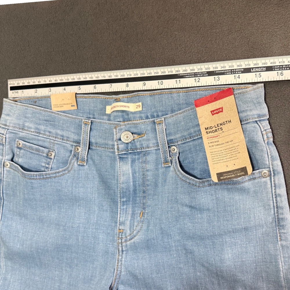 Levi's Mid Length Shorts‎ Denim Hypersoft Mid Rise Light Wash 8/29 - Picture 4 of 7